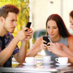 Social Media Addiction Causes, Symptoms, treatments