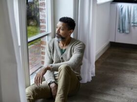Depression: Causes, Signs, & Symptoms / Oliver Rossi Getty Images