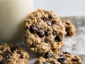 Vegan Oatmeal Chocolate Chip Cookies Recipe