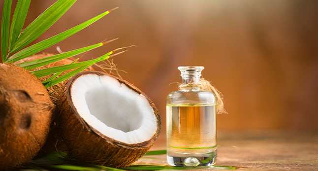 Lee más sobre el artículo Aceite de coco: usos, efectos secundarios y beneficios