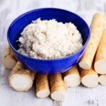 Faits nutritionnels et avantages pour la santé du raifort